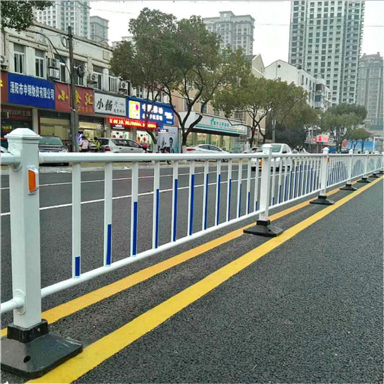 南京市政道路護(hù)欄 馬路中間圍欄網(wǎng)