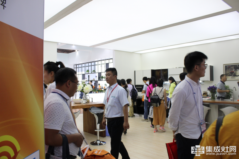 森歌集成灶亮相上海展勢不可擋(圖11)