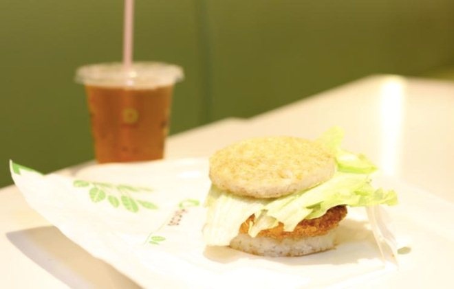 提升品牌 德克士在上海開出“舒食+”概念店(圖2)